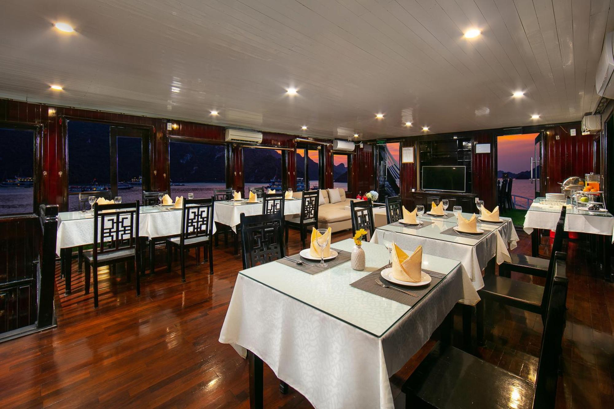下龍 Fantasea Imperial Cruise酒店 外观 照片