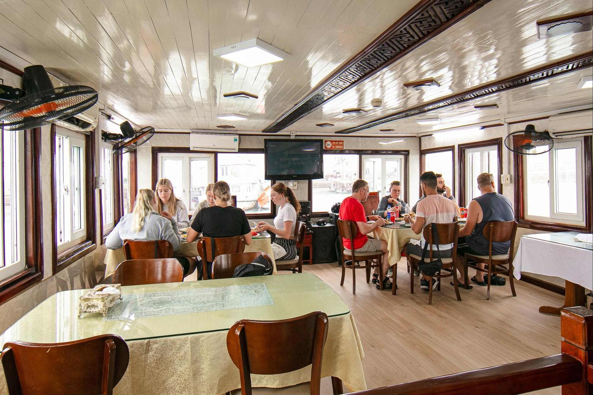 下龍 Fantasea Imperial Cruise酒店 外观 照片